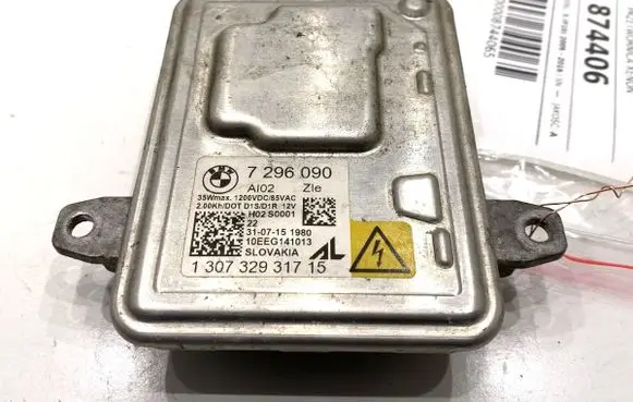BMW 5 F10 F11 Voltage converter/converter module 7296090