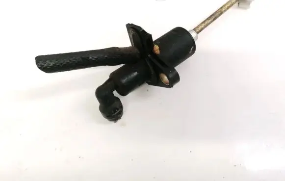 Clutch master cylinder