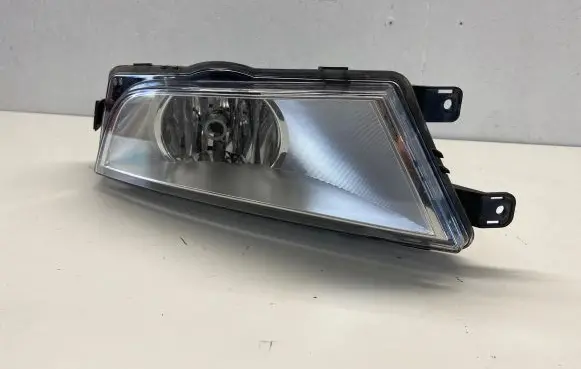 Skoda Octavia Mk3 (5E) Front fog light 5E0941699 7190100000