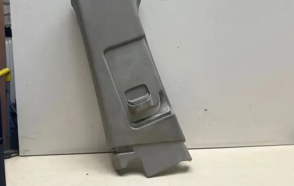 Chevrolet Cruze (A) pillar trim 96983711
