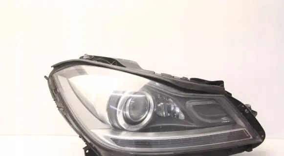 Mercedes-Benz C W204 Headlight/headlamp