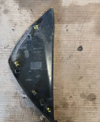 Renault Zoe Dashboard side end trim 689219063R 00119909