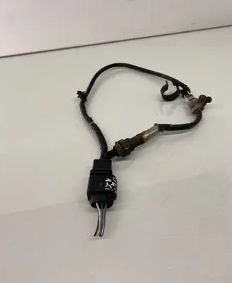 Volkswagen Touran I Lambda probe sensor 06A906262 06A906262CF