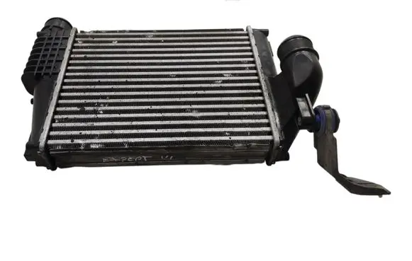 Citroen Jumpy Intercooler radiator 9806562180