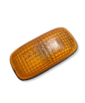 Nissan Primera Front fender indicator light 261602F000 236521