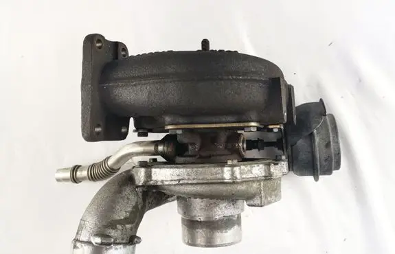 Audi A4 S4 B6 8E 8H Turbo 059145701K