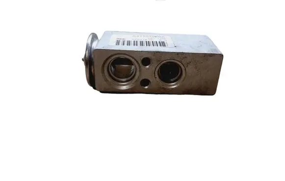 Air conditioning (A/C) expansion valve