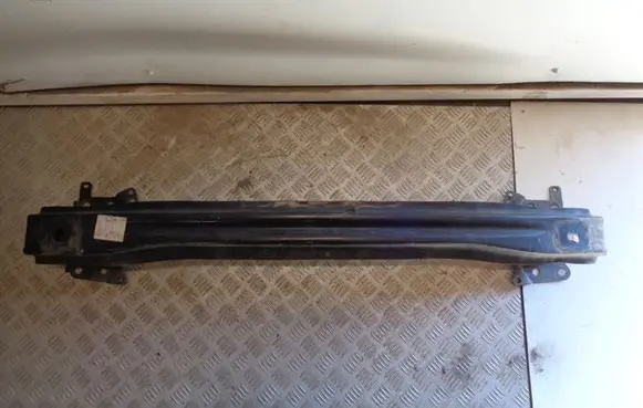 Volkswagen Caddy Front bumper cross member