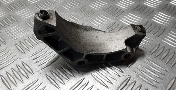 Land Rover Range Rover L405 A/C compressor mount bracket BH4219N586AB