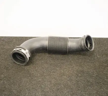 Ford Focus Air intake duct part 1097281S01
