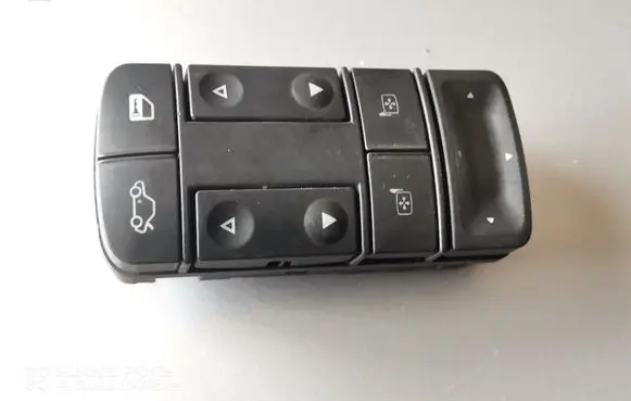 Opel Vectra C A set of switches 09185952