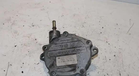 Mercedes-Benz A W169 Vacuum pump A6402300265