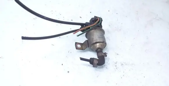 Audi A6 S6 C4 4A Valve vacuum 034906283