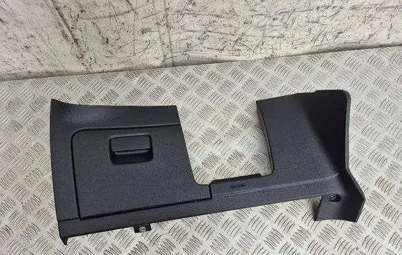 Volkswagen Golf VII Dashboard lower bottom trim panel 5G1858367 5G1858365