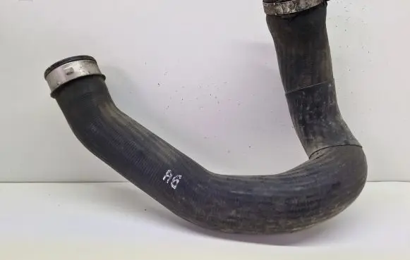 Audi A6 S6 C5 4B Intercooler hose/pipe H0418K3