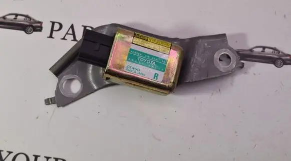 Lexus RX 330 - 350 - 400H Airbag deployment crash/impact sensor 8983348010