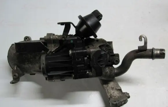Peugeot 208 EGR valve cooler 5056390300