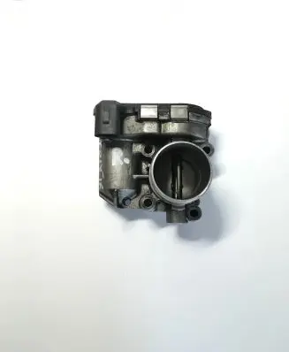 Opel Vivaro Throttle valve 8200330810E H8200330812