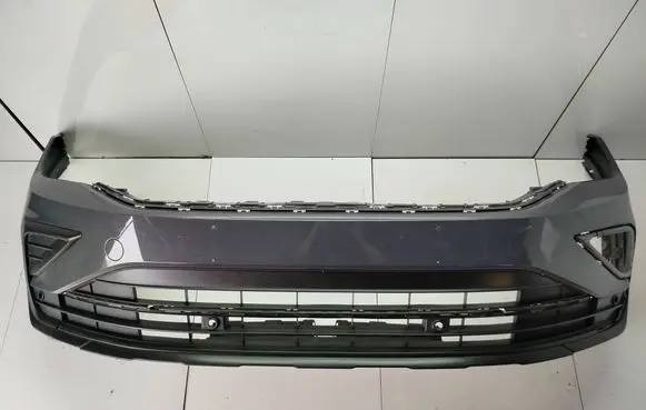 Volkswagen Tiguan Front bumper 5NA807221C