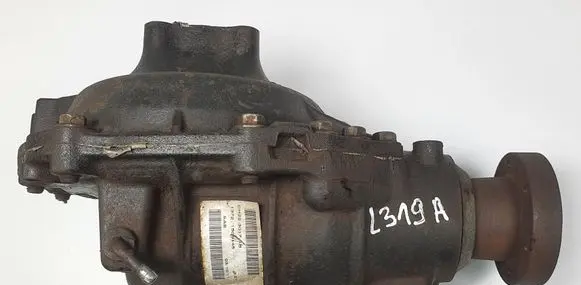 Land Rover Discovery 4 - LR4 Front differential CH22-3017-AB
