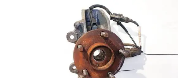 Front wheel hub