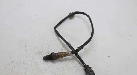 Volkswagen PASSAT B7 Lambda probe sensor 03C906262AH