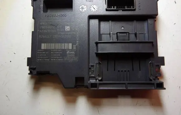 Renault Clio IV Other control units/modules 285908018R S180151007C A2C84331301