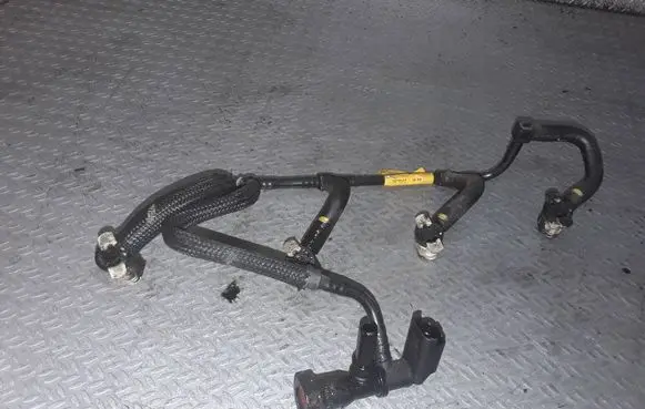 Renault Scenic III - Grand scenic III Fuel return line/hose 166714557R