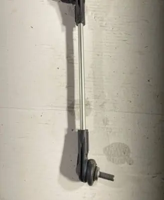 BMW 2 F45 Front anti-roll bar/stabilizer link 6862864