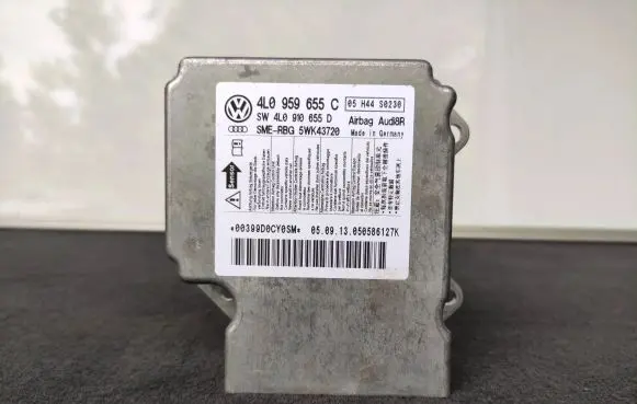 Audi Q7 4L Airbag control unit/module 4L0959655C 4L0910655D 5WK43720