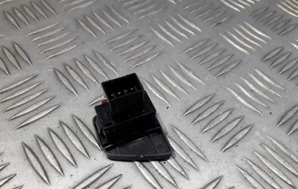 Fiat 500 Electric window control switch b883