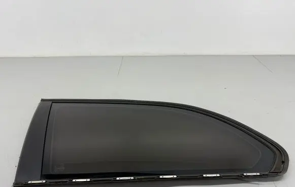 BMW 5 E60 E61 Rear side window 43R007951
