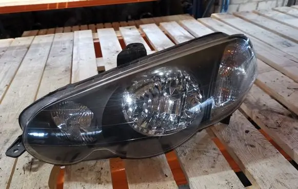 Honda HR-V Headlight/headlamp