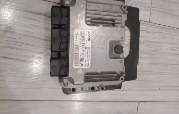Seat Ibiza I (021A) Engine control unit/module ECU 0281013332