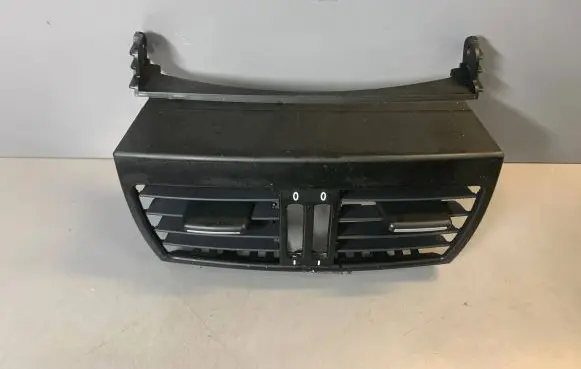 BMW X5 E70 Rear air vent grill 54226954953 6954953