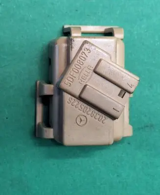 Mercedes-Benz C W203 Rain sensor 2038205226