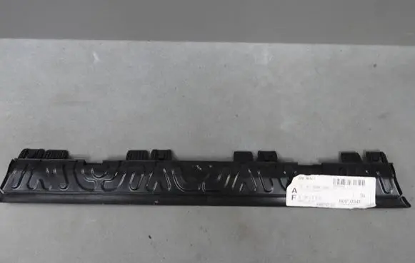 Mercedes-Benz EQE v295 Intercooler air guide/duct channel A2955051800 M36126618 80170341