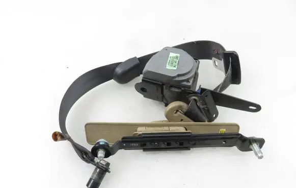 Chevrolet Captiva Front seatbelt 96474657
