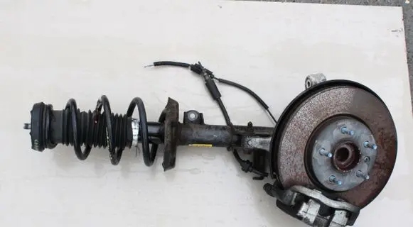 Opel Zafira C Front wheel hub spindle knuckle