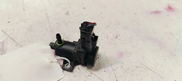 Citroen C5 Turbo solenoid valve 9665456180