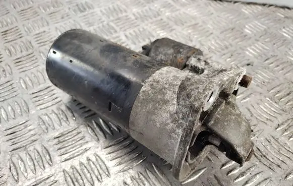 Volvo XC70 Starter motor