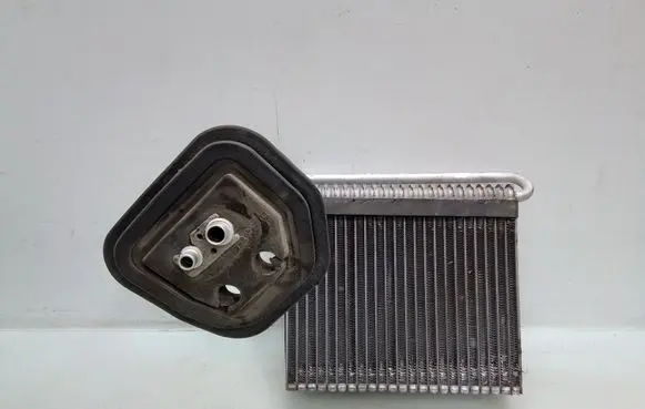 Ford Mondeo MK IV Air conditioning (A/C) radiator (interior) 
