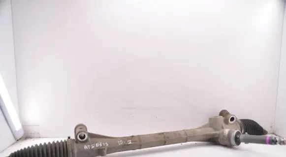 Toyota Avensis T270 Steering rack 0G130171