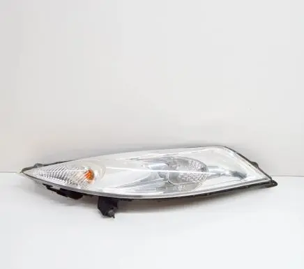 Nissan Juke I F15 Headlight/headlamp 
