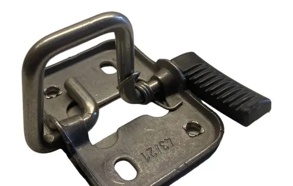 Volkswagen Jetta VI Engine bonnet/hood lock/latch loop/hook 1K8823186F