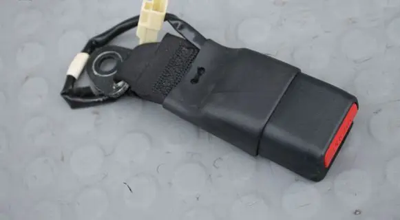 Toyota Auris E180 Seat belt trim 