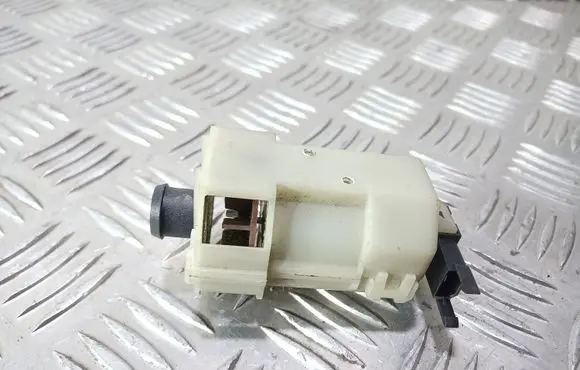 Sensor
