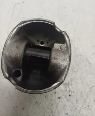 BMW X5 F15 Piston 04L110