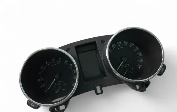 Skoda Yeti (5L) Speedometer (instrument cluster) 5L0920840K