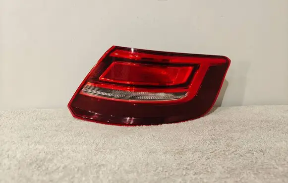 Audi A3 S3 8V Rear/tail lights 8V4945070 2SD01283802